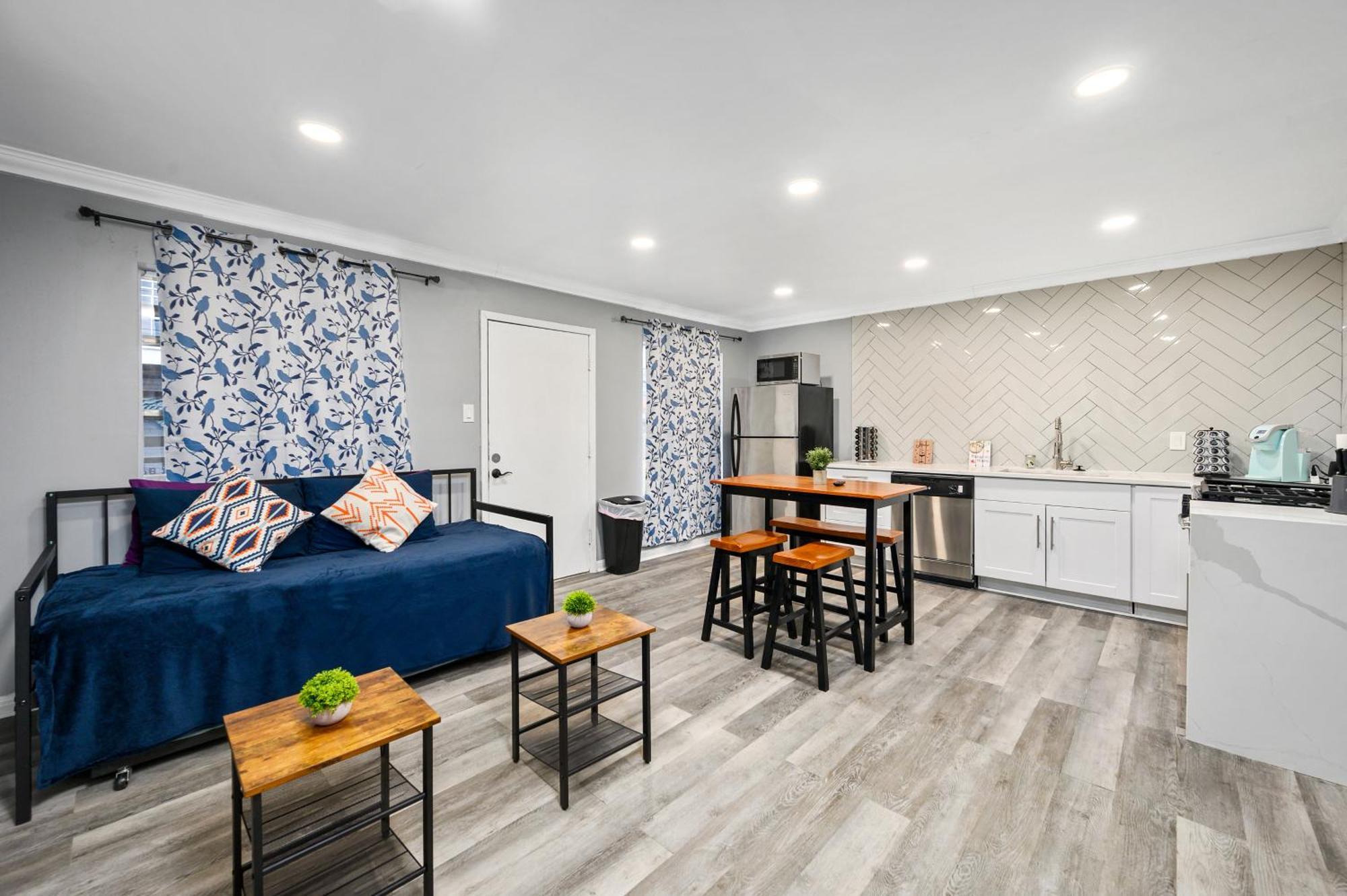 Bright And Modern 1Br Apartment In Central 휴스턴 외부 사진